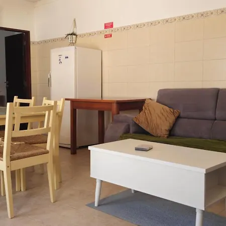 Guest house Surf House Helena